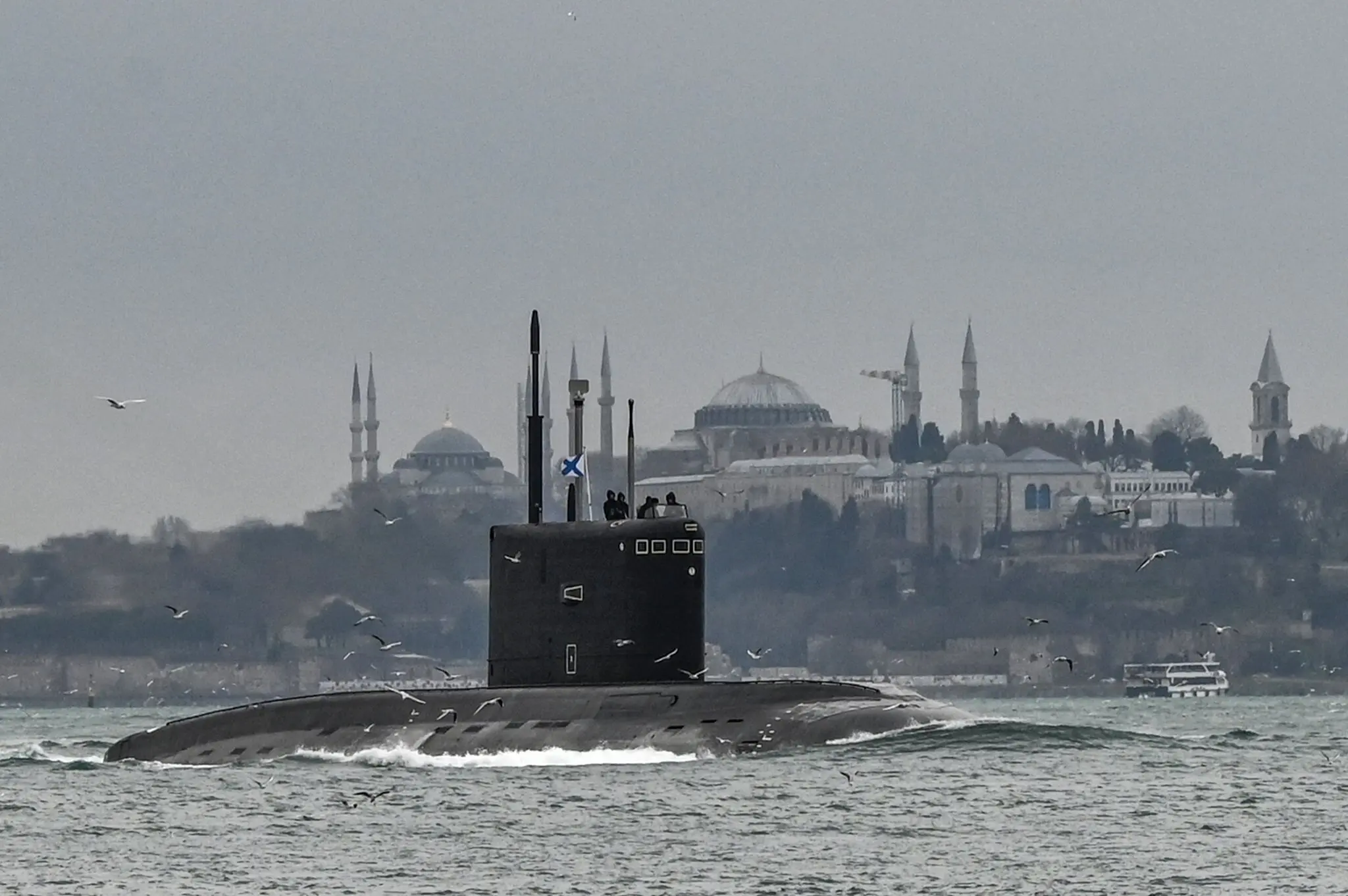 Україна вперше вразила російський підводний човен морським дроном у Чорному морі
